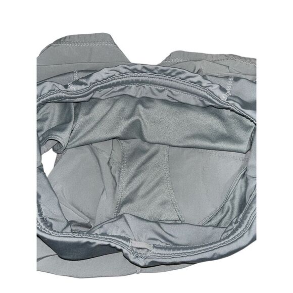 Athleta Women's Athletic Running Shorts Size Medium Gray Activewear - Picture 8 of 8